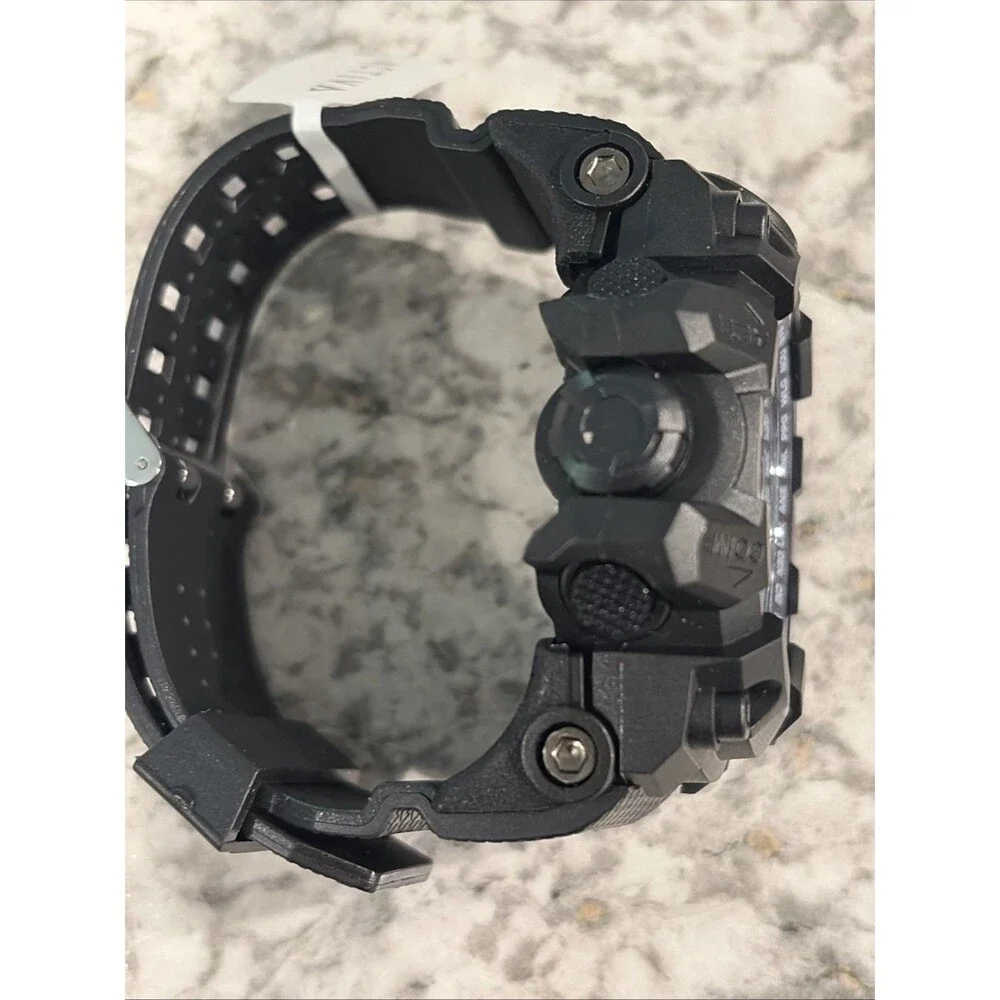 Invicta active men